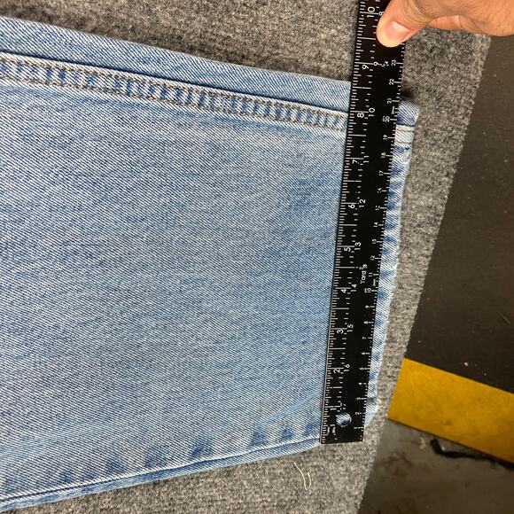 Levi's Light Wash Jeans Mens 38x32 Blue Distressed Straight Leg Casual Denim - Picture 2 of 11